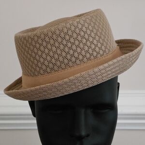 Mesh Pork Pie Hat Tan